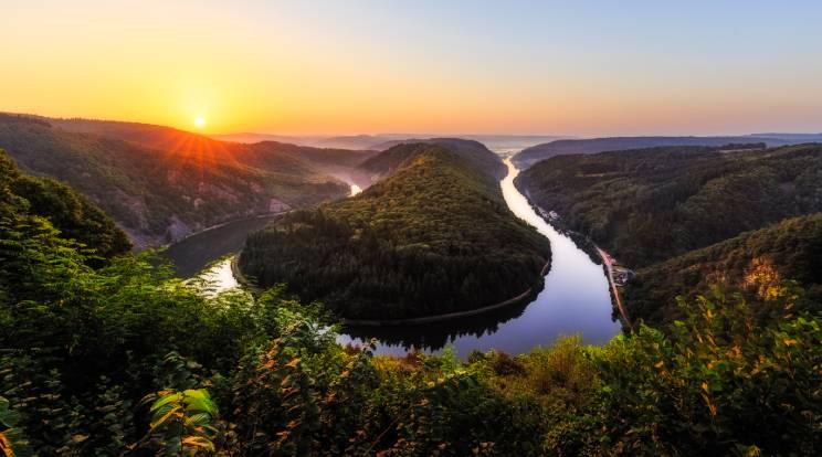 Saarschleife beim Sonnenaufgang Saarschleife beim Sonnenaufgang